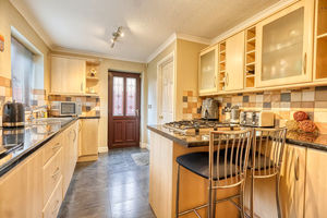 Kitchen- click for photo gallery